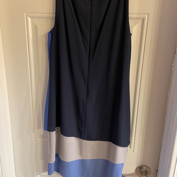 Bcbg color block dress - Picture 2 of 3